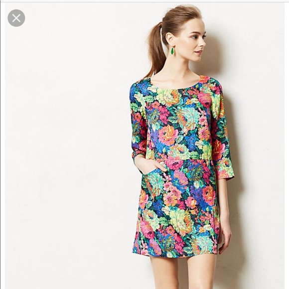 Anthropologie Dresses & Skirts - Anthropologie floral shift dress w/pockets sz Med